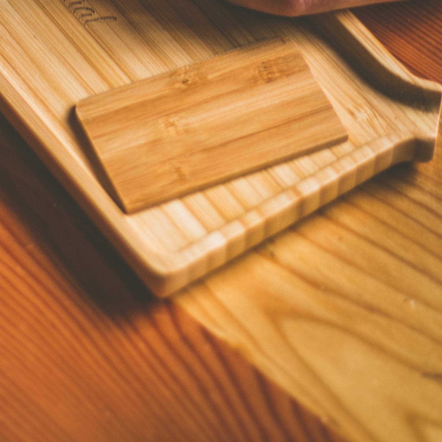 Bamboo Rolling Tray + Scraper